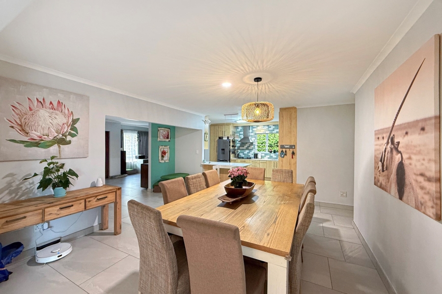 2 Bedroom Property for Sale in Welgelegen 3 Western Cape